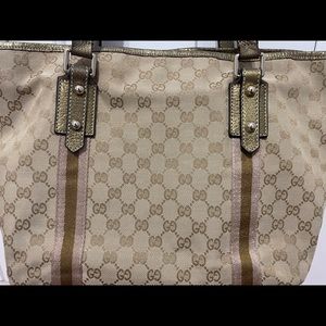 Gucci Shoulder Bag